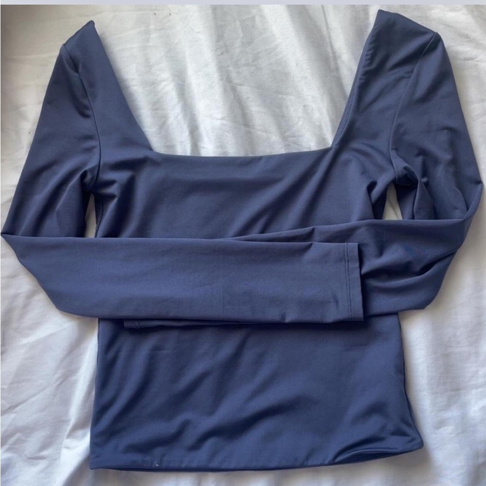 Chic Long Sleeve Women's Top in Blue